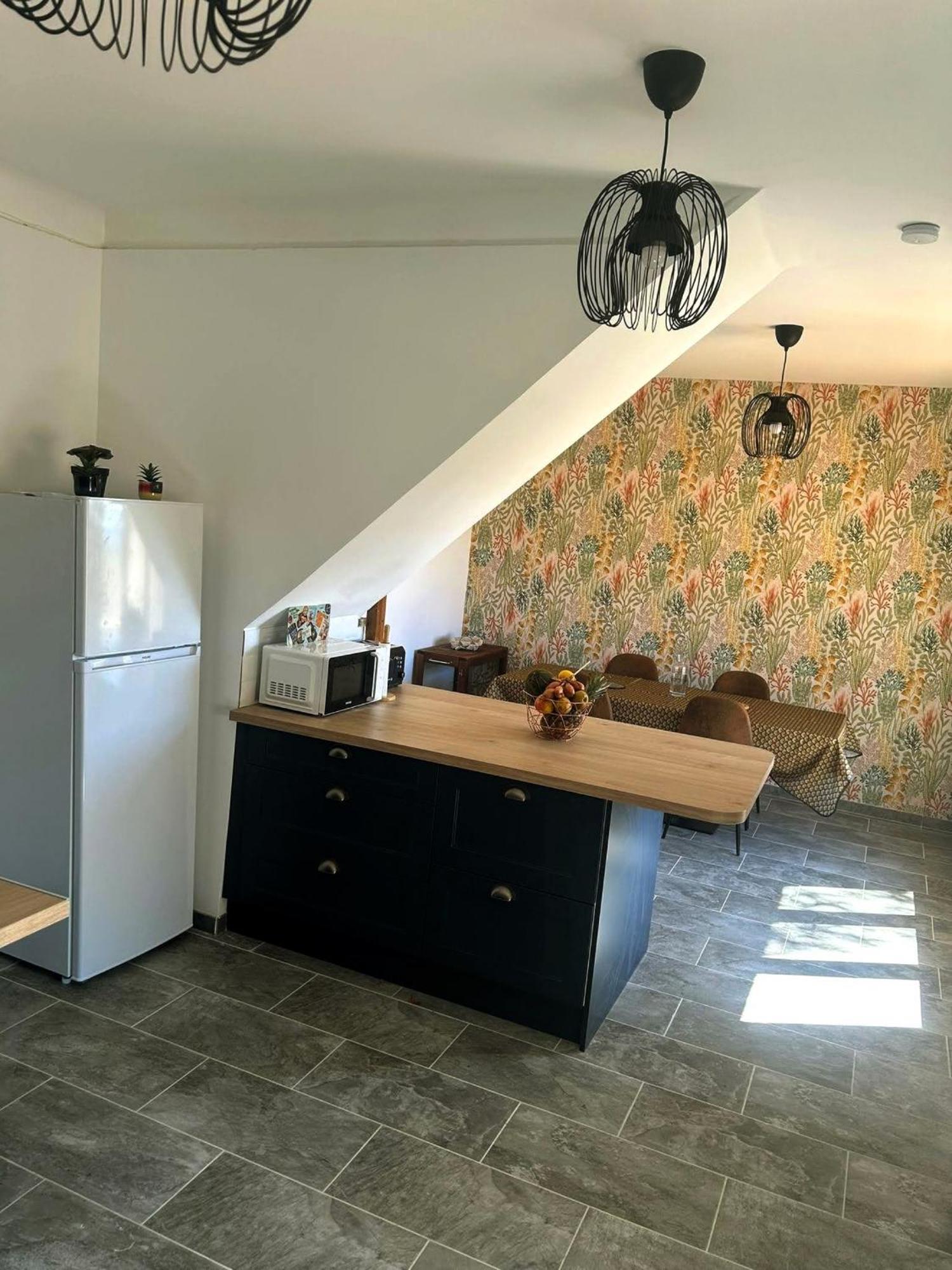 Au Micocoulier Holiday home Chateauneuf-de-Gadagne